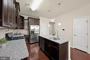 2549 Campus Way N, Lanham, MD 20706 - Photo 9