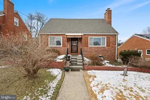 705 Somerset Pl, Hyattsville, MD 20783 - Photo 1