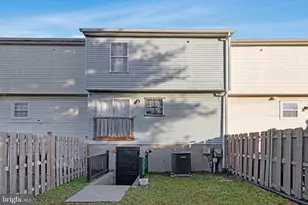 6806 Hawthorne St, Landover, MD 20785 - Photo 9