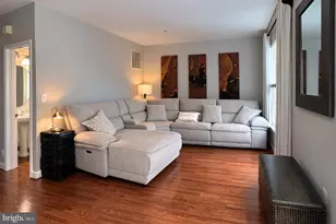 503 Touchdown Dr, Hyattsville, MD 20785 - Photo 5