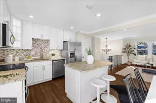 9008 Townsend Ln, Clinton, MD 20735 - Photo 11