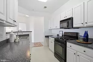 12916 Fox Bow Dr, Upper Marlboro, MD 20774 - Photo 5