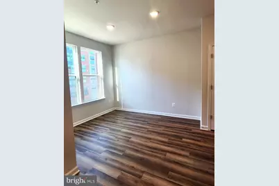 5929 Northwest Drive, Hyattsville, MD 20782 - Photo 15