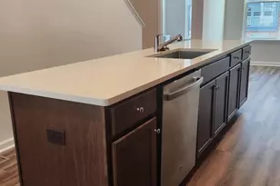 5929 Northwest Dr, Hyattsville, MD 20782 - Photo 3