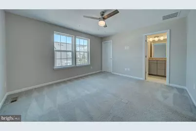 2714 Pinebrook Road, Hyattsville, MD 20785 - Photo 19