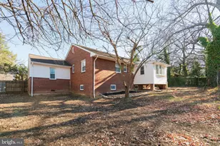 5207 Wheeler Rd, Oxon Hill, MD 20745 - Photo 15