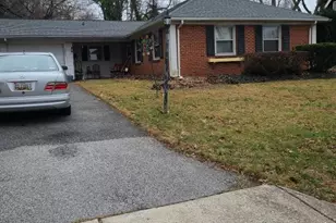 12902 Brunswick Ln, Bowie, MD 20715 - Photo 7