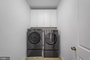 16013 Hyde Pk Pl, Bowie, MD 20716 - Photo 31