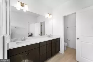 16013 Hyde Pk Pl, Bowie, MD 20716 - Photo 25