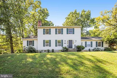 6935 Pineway, University Park, MD 20782 - Photo 13