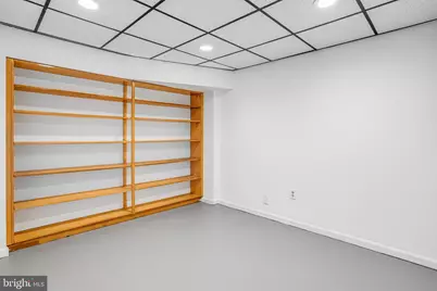 6935 Pineway, University Park, MD 20782 - Photo 11