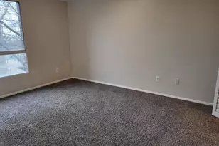 7957 Riggs Rd, Hyattsville, MD 20783 - Photo 3