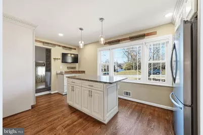 6914 Trowbridge Place, Fort Washington, MD 20744 - Photo 9