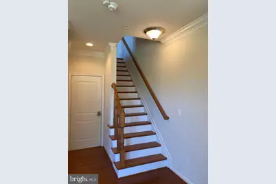 818 Admirals Way, Oxon Hill, MD 20745 - Photo 9