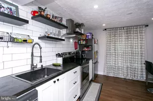 905 Pleasant Hill Ln, Bowie, MD 20716 - Photo 3