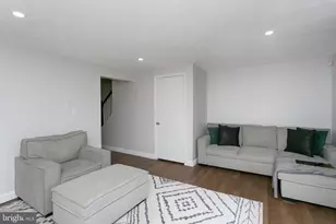 905 Pleasant Hill Ln, Bowie, MD 20716 - Photo 11