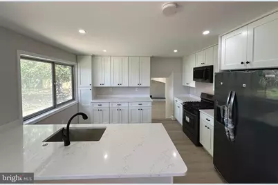 4904 Shopton Drive, Temple Hills, MD 20748 - Photo 17