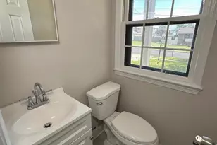 4904 Shopton Dr, Temple Hills, MD 20748 - Photo 9