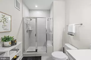 102 St Ives Pl, Oxon Hill, MD 20745 - Photo 19