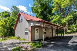 9316 Croom Rd, Upper Marlboro, MD 20772 - Photo 25