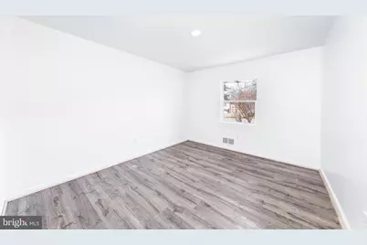 5304 Woodland Boulevard, Oxon Hill, MD 20745 - Photo 7