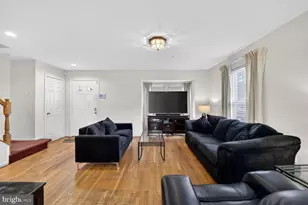 4721 Rollingdale Way, Capitol Heights, MD 20743 - Photo 5