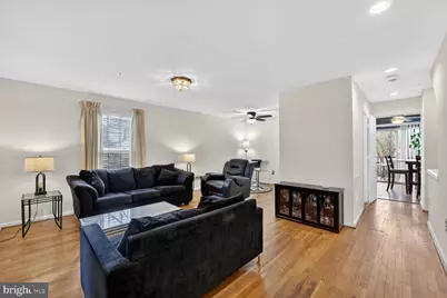 4721 Rollingdale Way, Capitol Heights, MD 20743 - Photo 3