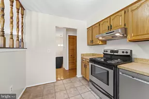 612 Pearse Ln, Upper Marlboro, MD 20774 - Photo 13