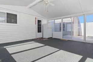 6914 Elkins Ave, Oxon Hill, MD 20745 - Photo 9