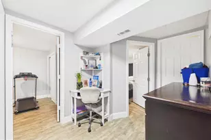 6803 Ingraham St, Riverdale, MD 20737 - Photo 37