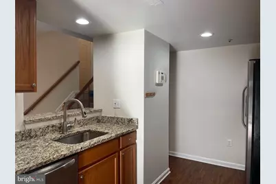 7906 Bayshore Drive, Laurel, MD 20707 - Photo 5