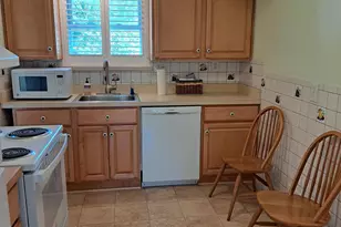 6213 86th Ave, New Carrollton, MD 20784 - Photo 11