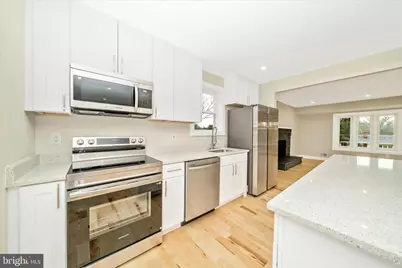 4612 Westridge Place, Temple Hills, MD 20748 - Photo 7