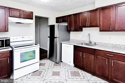 2115 N Anvil Lane, Temple Hills, MD 20748 - Photo 7