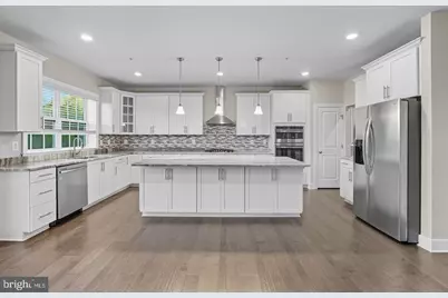 12912 Brickyard Boulevard, Beltsville, MD 20705 - Photo 7