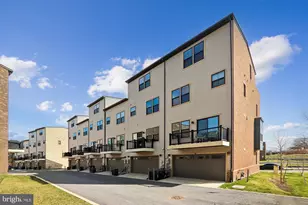 2823 Toles Park Dr, Suitland, MD 20746 - Photo 37