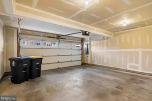 2823 Toles Park Dr, Suitland, MD 20746 - Photo 39