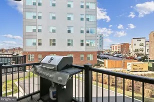 2823 Toles Park Dr, Suitland, MD 20746 - Photo 13