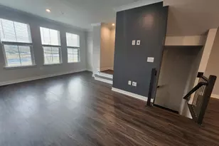 2823 Toles Park Dr, Suitland, MD 20746 - Photo 5