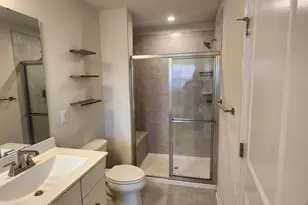 2823 Toles Park Dr, Suitland, MD 20746 - Photo 9