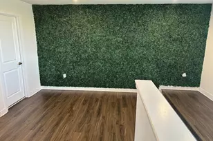 2823 Toles Park Dr, Suitland, MD 20746 - Photo 19