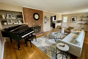 6807 Robinia Rd, Temple Hills, MD 20748 - Photo 17