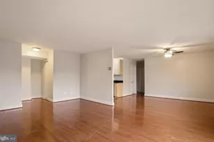 5601 Parker House Terrace, Hyattsville, MD 20782 - Photo 7