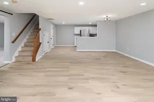 4655 Deepwood Ct, Bowie, MD 20720 - Photo 7