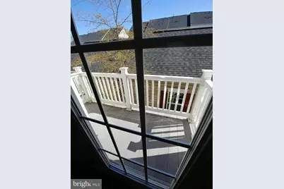 8007 Sport View Road, Landover, MD 20785 - Photo 9