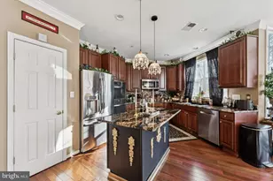 4206 Huntchase Dr, Bowie, MD 20720 - Photo 9