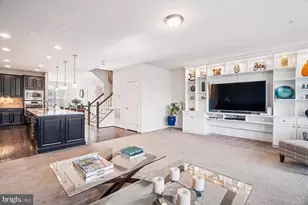 5437 Stream Bank Ln, Greenbelt, MD 20770 - Photo 11