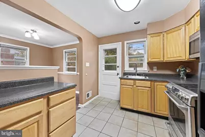 7212 Beltz Drive, District Heights, MD 20747 - Photo 9