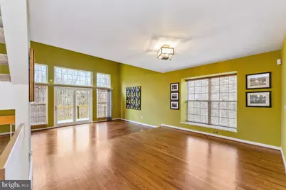 9102 Erfurt Court, Laurel, MD 20708 - Photo 3