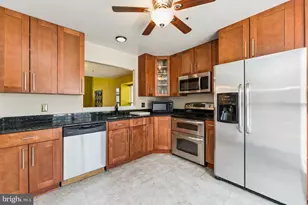 9102 Erfurt Ct, Laurel, MD 20708 - Photo 15